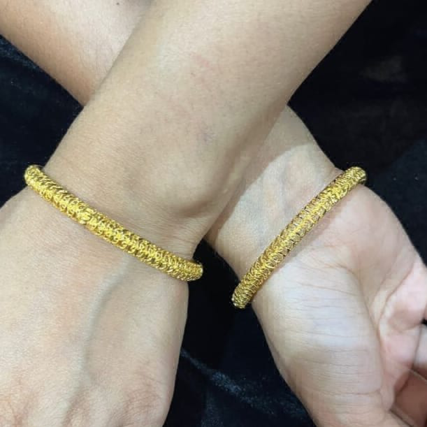 iconic gold look bangles